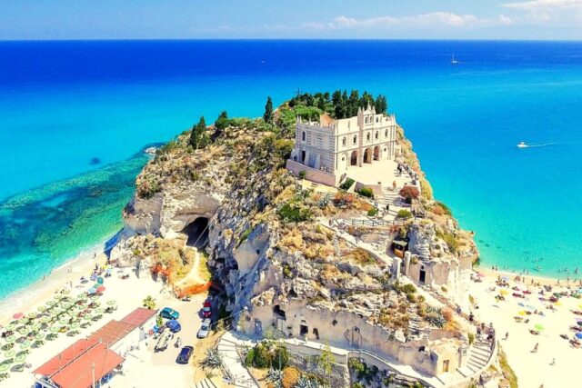 Tropea, Santuario di Santa Maria dell'Isola