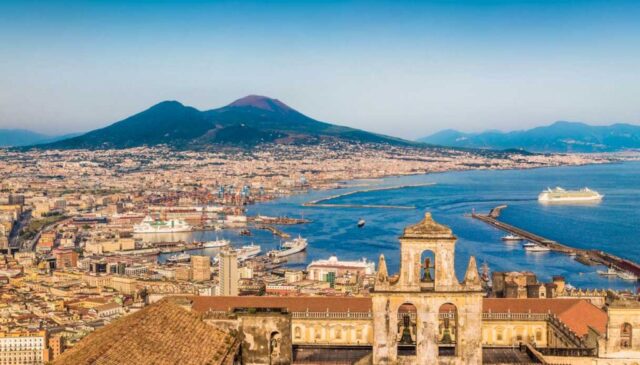 Napoli Bay and Mount Vesuvius
